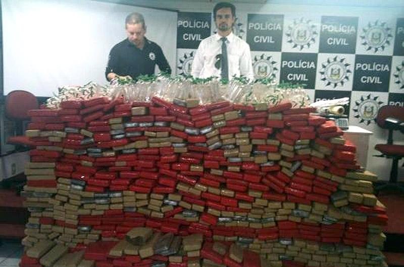 Denarc apreende uma tonelada de maconha em Est&acirc;ncia Velha