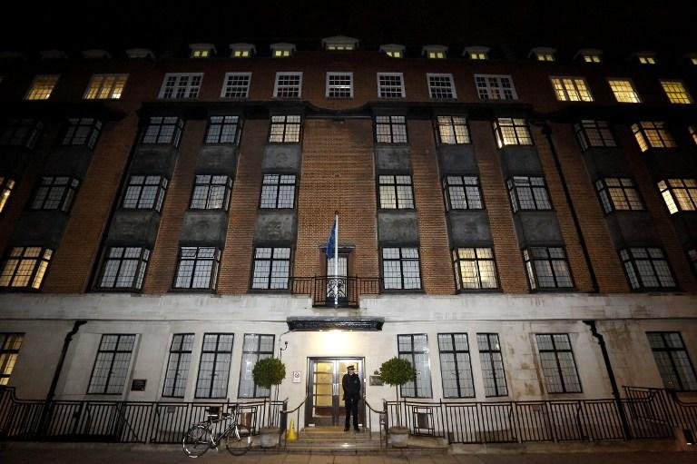 Funcion&aacute;ria de Hospital King Edward VII caiu em trote de emissora de r&aacute;dio e foi encontrada morta