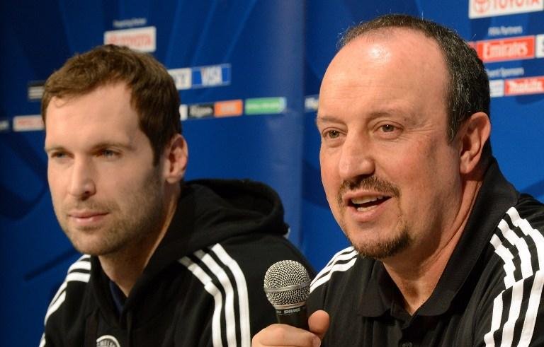 Ben&iacute;tez minimiza press&atilde;o e exibe confian&ccedil;a no Chelsea