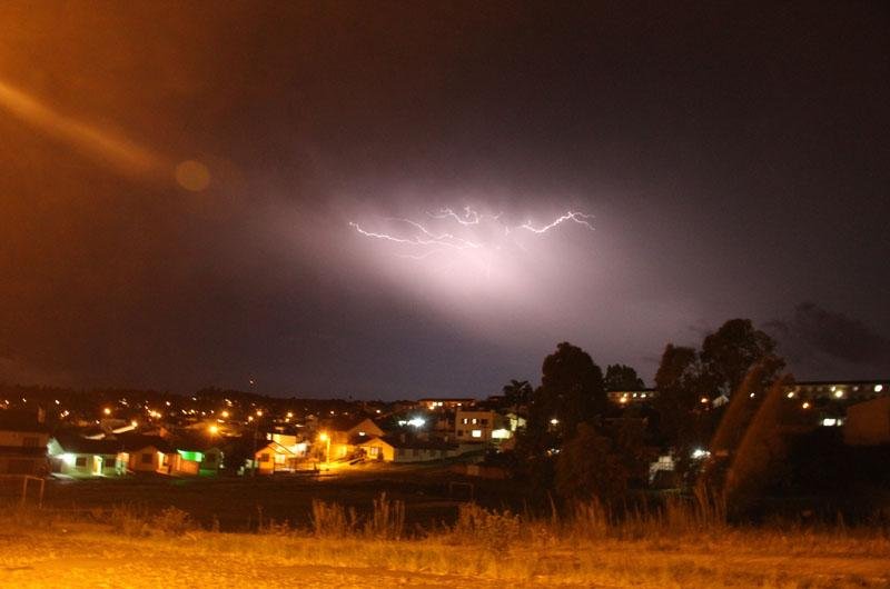 Instabilidade decorre de frente fria associada &agrave; baixa press&atilde;o atmosf&eacute;rica