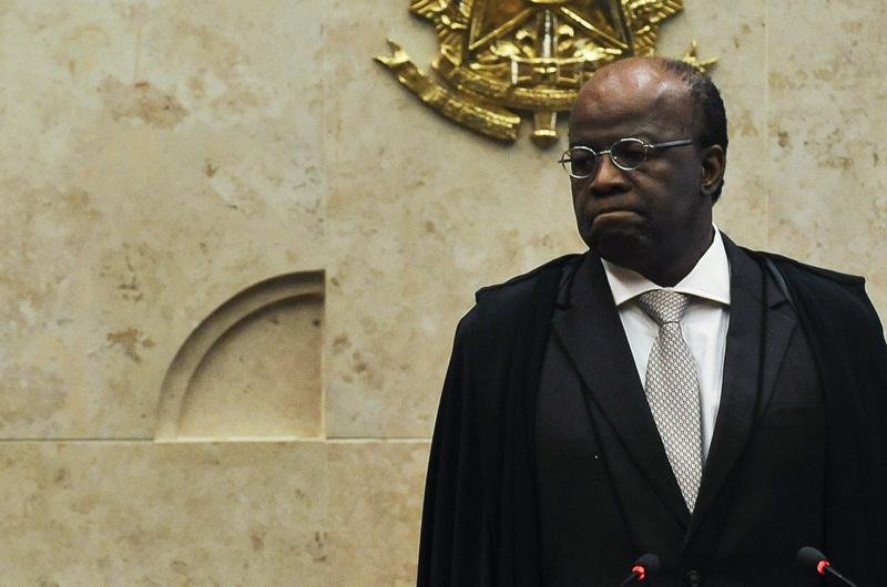 Barbosa afirmou que teve conhecimento n&atilde;o oficial do depoimento de Marcos Val&eacute;rio