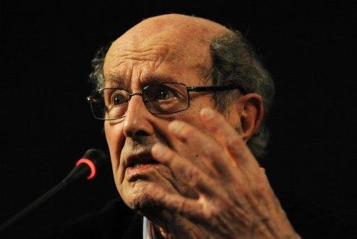 Diretor terminou roteiro para filme inspirado em Machado de Assis