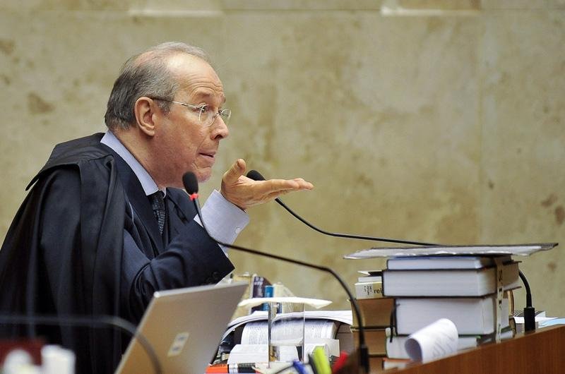 Ministro est&aacute; gripado e se ausentou da sess&atilde;o nesta quarta-feira