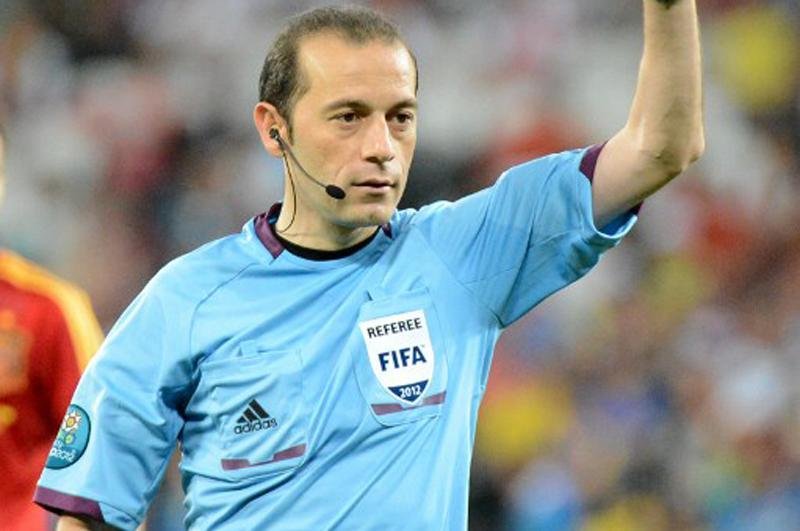 Cuneyt Cakir apitou a semifinal da &uacute;ltima edi&ccedil;&atilde;o da Liga dos Campe&otilde;es da Europa