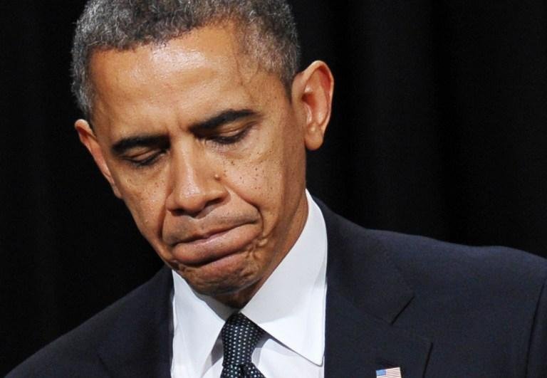 Obama chega a Newtown para confortar comunidade