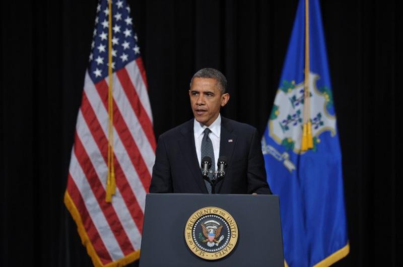 Obama apoia projeto de lei para proibir de armas de assalto