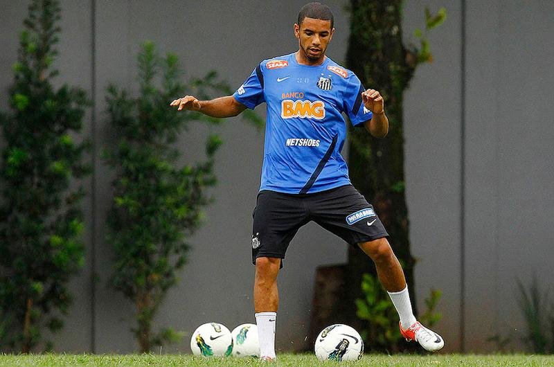 Inter pretende iniciar a temporada com um atleta jovem