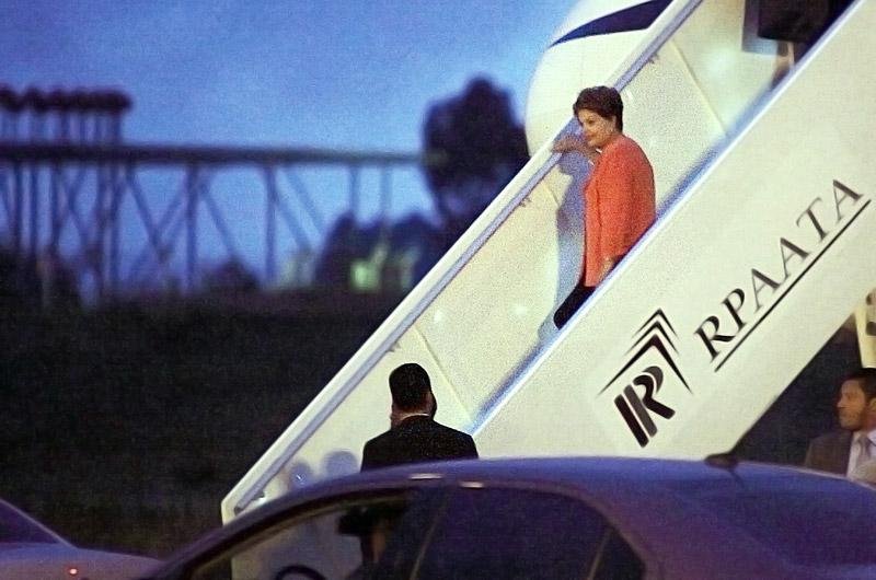 Dilma chega a Caxias para inaugurar sistema de abastecimento de &aacute;gua
