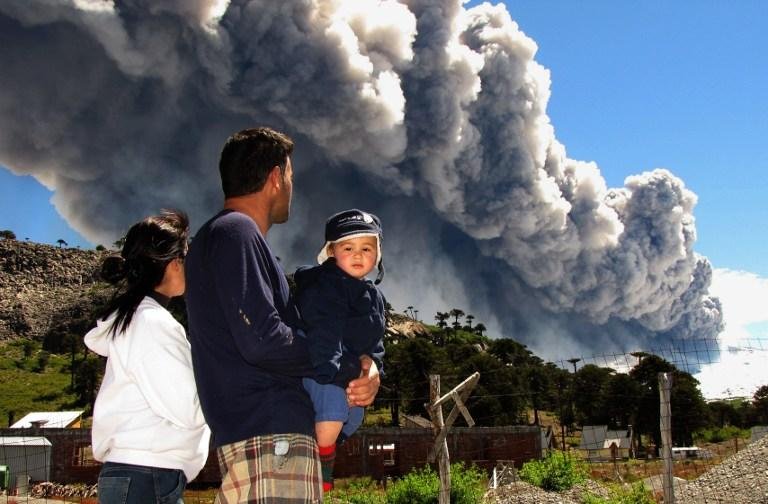 Chile decreta alerta vermelho por vulc&atilde;o Copahue