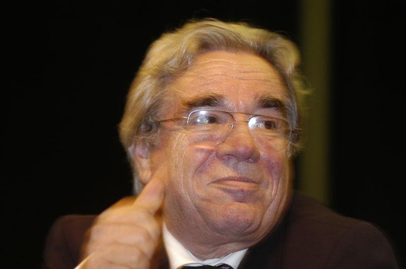 Ex-deputado morreu nesta segunda-feira, em Porto Alegre