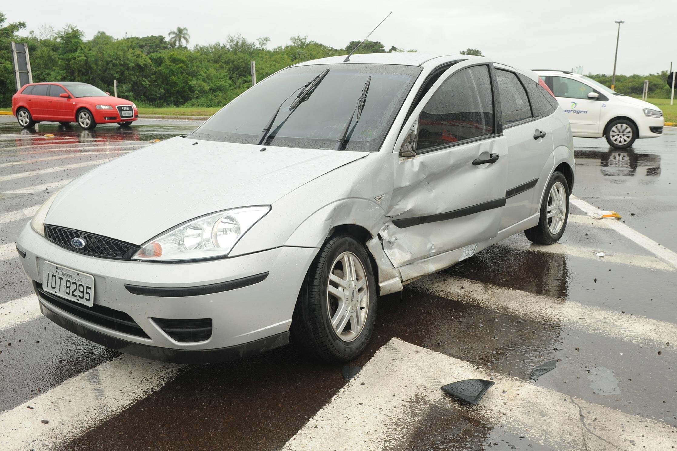 Acidente na Estrada do Mar provocou lentid&atilde;o no caminho para o Litoral Norte