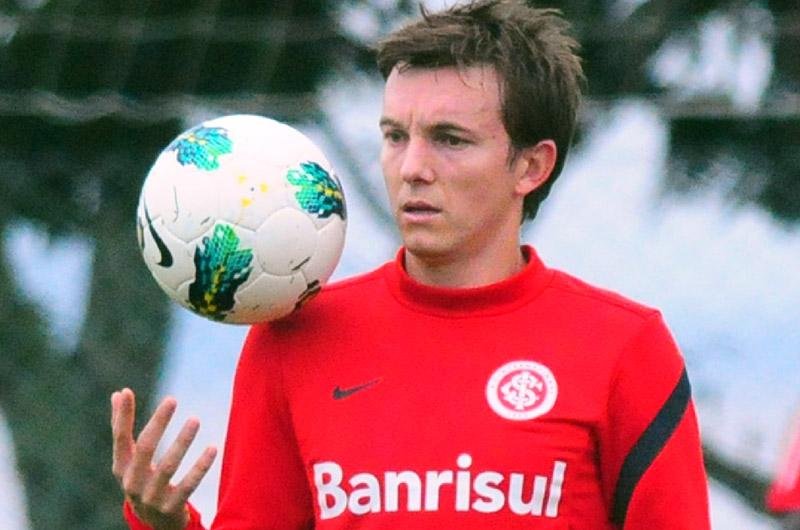 Dagoberto desperta interesse do Atl&eacute;tico-MG