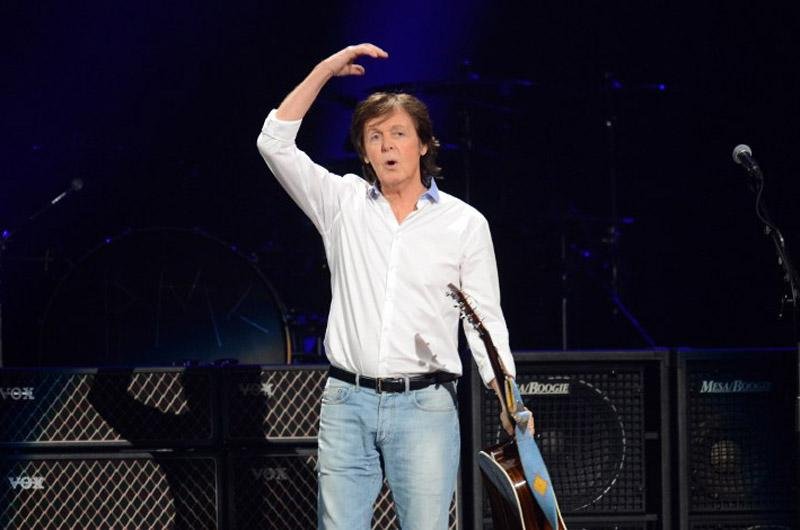 Site com depoimentos de nomes como Paul McCartney 