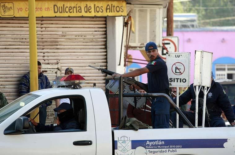Oeste do pa&iacute;s &eacute; cen&aacute;rio de disputas sangrentas entre traficantes