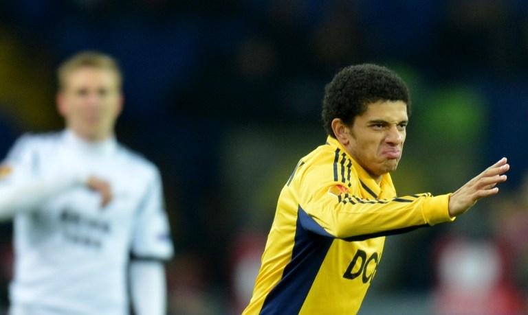 Chelsea e Metalist j&aacute; teriam acordo para transfer&ecirc;ncia de Taison 