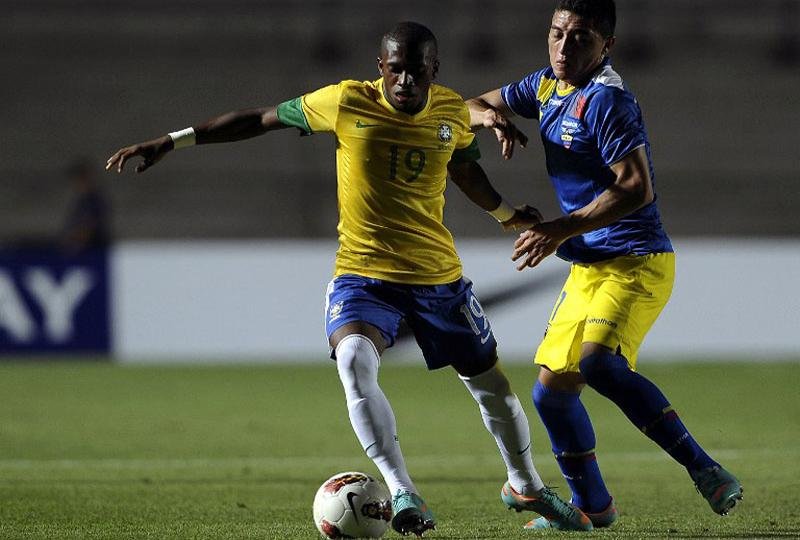 Colorado Fred deu mais movimenta&ccedil;&atilde;o no segundo tempo, mas placar se manteve
