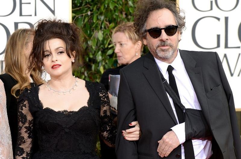A atriz Helene Bonham Carter e o diretor Tim Burton chegaram juntos no tapete vermelho