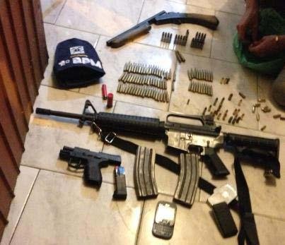 Homem tinha verdadeiro arsenal em casa