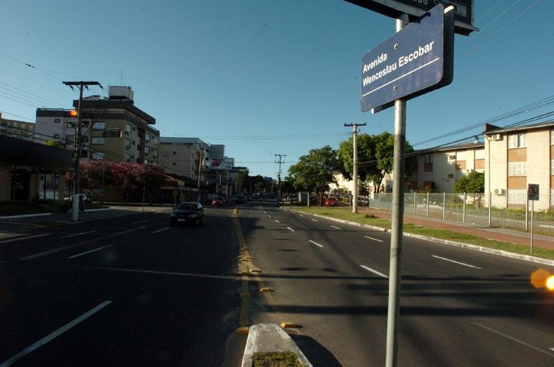 Licenciamento ambiental exige que construtora compense impactos na avenida Wenceslau Escobar