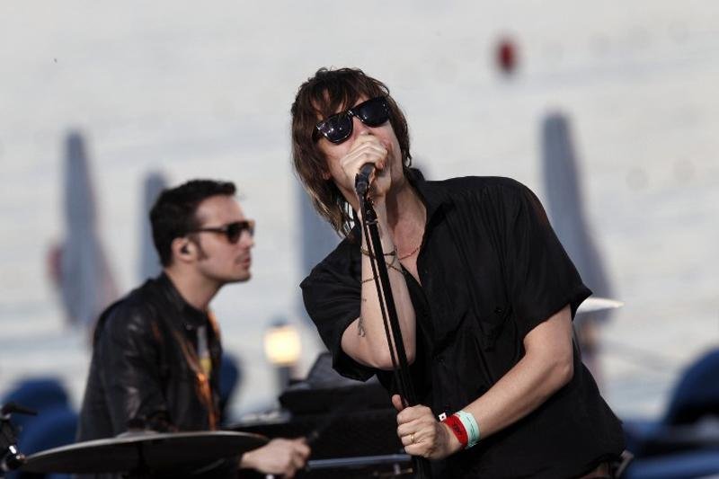 Banda mergulhou de vez na mistura eletr&ocirc;nica com os fausetes do vocalista Julian Casablancas.