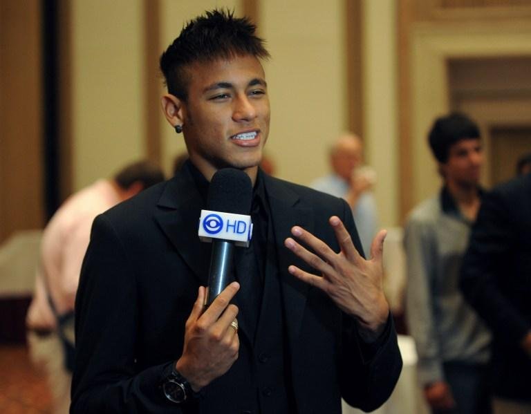 Presidente do Real teria conversado com Neymar em festa da Fifa 