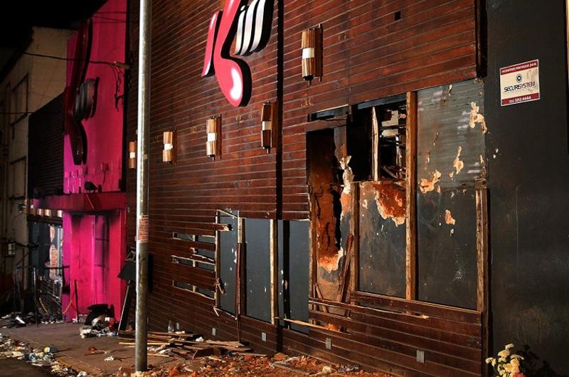 Inc&ecirc;ndio na boate Kiss, em Santa Maria, deixou mortos e feridos em estado grave