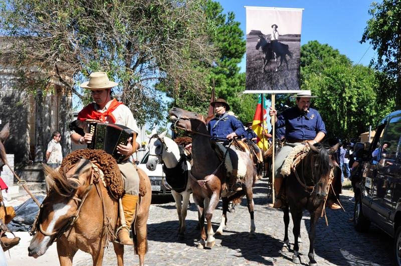 Cavalo causou como&ccedil;&atilde;o na despedida de pe&atilde;o