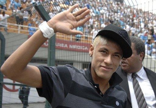 Sele&ccedil;&atilde;o deve se acostumar com o treinador novo e o trabalho diferente em 2013