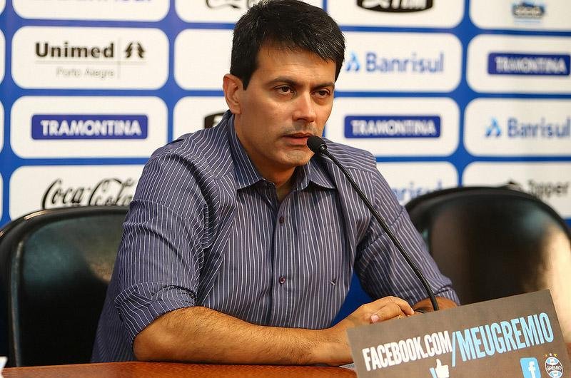 Rui Costa disse que LDU n&atilde;o teria aceito pedido de transfer&ecirc;ncia da partida