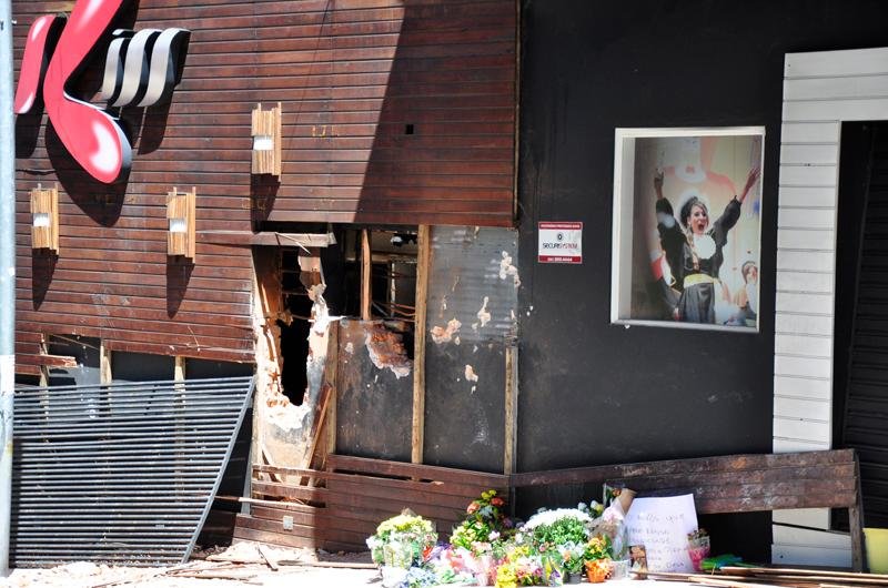 Inc&ecirc;ndio come&ccedil;ou na segunda apresenta&ccedil;&atilde;o pirot&eacute;cnica da banda Gurizada Fandangueira