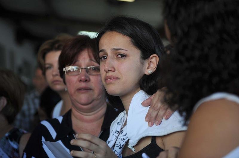 Corpo do jovem ser&aacute; sepultado &agrave;s 16h no Cemit&eacute;rio Ecum&ecirc;nico, ao lado do irm&atilde;o