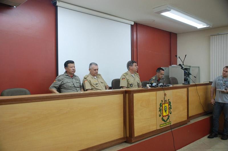 Coronel S&eacute;rgio Abreu diz que corpora&ccedil;&atilde;o vai avaliar procedimentos sobre trag&eacute;dia em boate