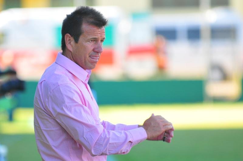 Na estreia como t&eacute;cnico do Inter, Dunga empatou com o Novo Hamburgo
