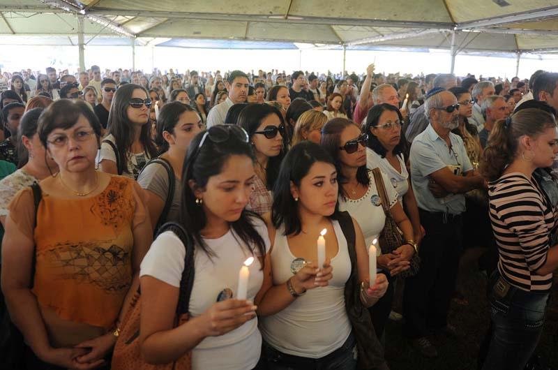 Alunos ter&atilde;o o acompanhamento de uma equipe de psic&oacute;logos, psiquiatras, enfermeiros e assistentes sociais