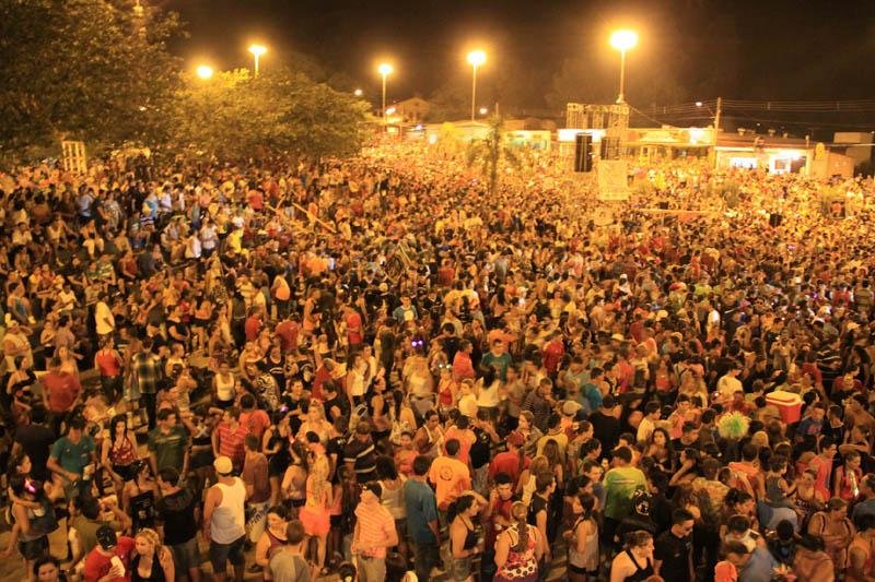 Cais Folia re&uacute;ne milhares em S&atilde;o Borja