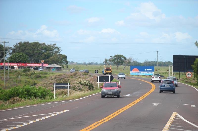 Movimento fica intenso nas estradas ao Litoral 