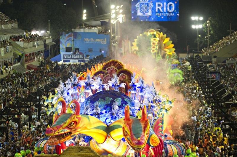 Escola encantou o p&uacute;blico com a hist&oacute;ria da vida do agricultor brasileiro