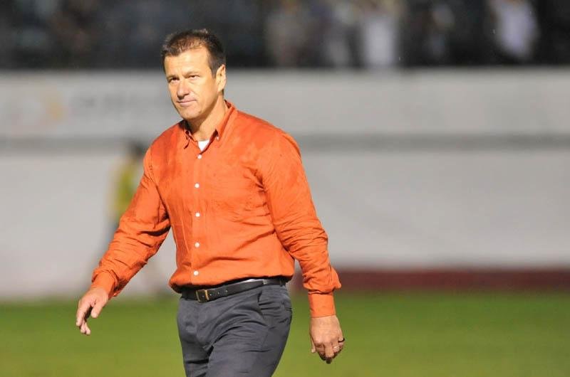 Dunga evitou falar da arbitragem durante entrevista