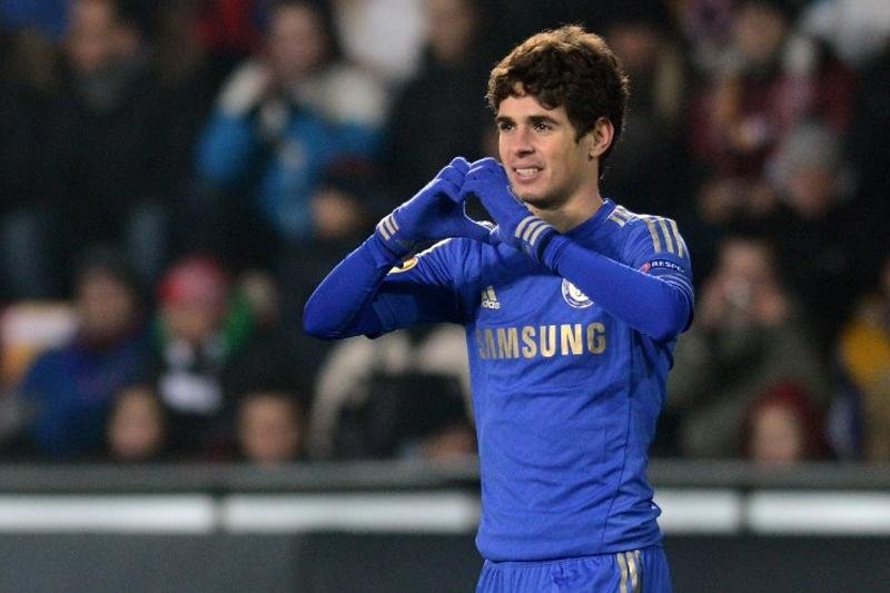 Gol de Oscar garante vit&oacute;ria do Chelsea sobre o Sparta Praga