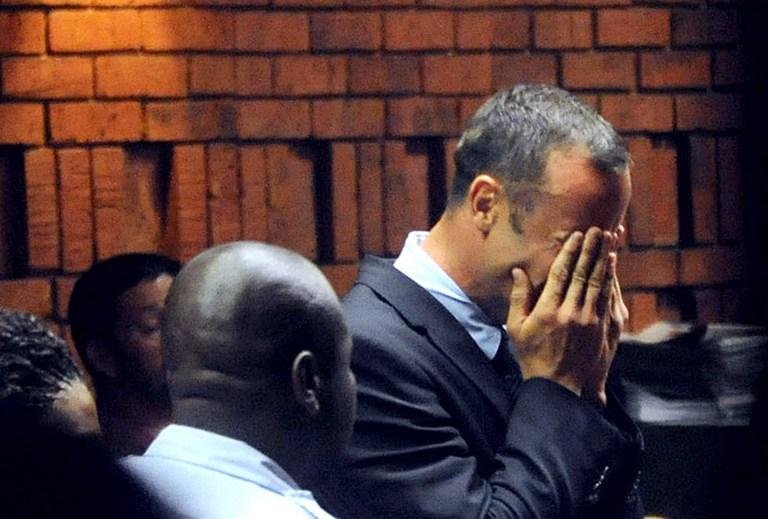 Atleta sul-africano chegou a chorar na frente do juiz em Pret&oacute;ria