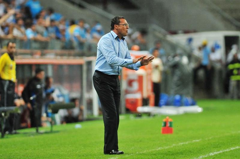 Ap&oacute;s derrota, Luxemburgo usar&aacute; time titular