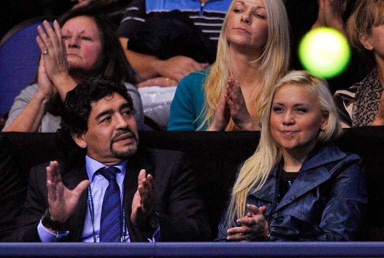 Maradona e Ver&ocirc;nica Ojeda estavam juntos em 2010