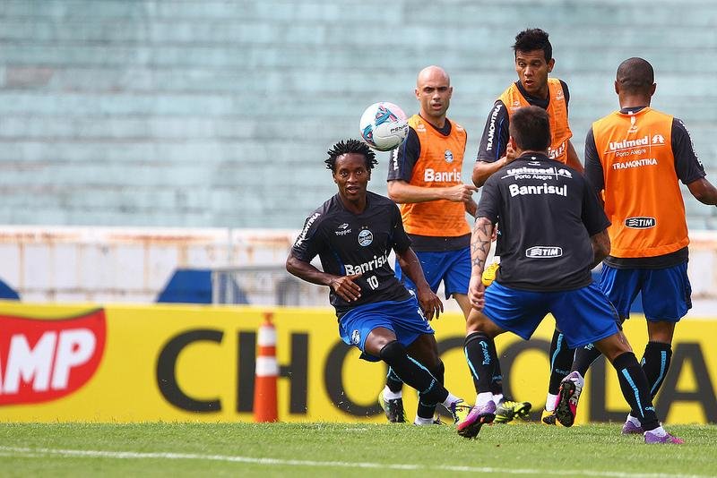 Gr&ecirc;mio atuar&aacute; no Ol&iacute;mpico diante do Veran&oacute;polis