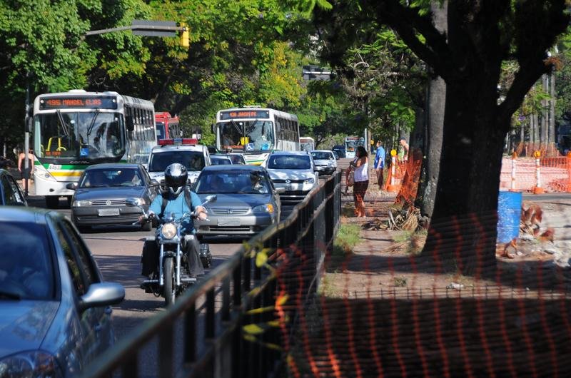 Avenida Osvaldo Aranha registrou lentid&atilde;o pr&oacute;ximo ao Parque da Reden&ccedil;&atilde;o