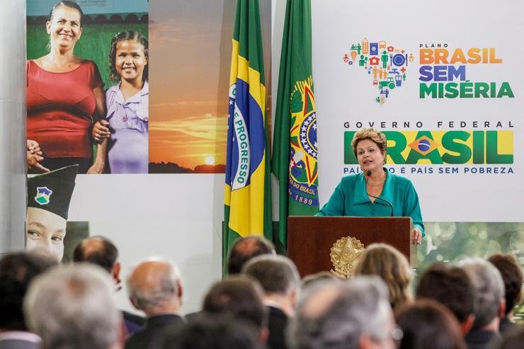Dilma diz que falta pouco para que n&atilde;o haja brasileiros na extrema pobreza