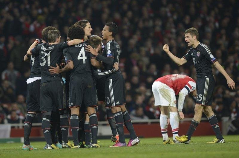 Bayern vence Arsenal fora de casa e encaminha vaga na Champions