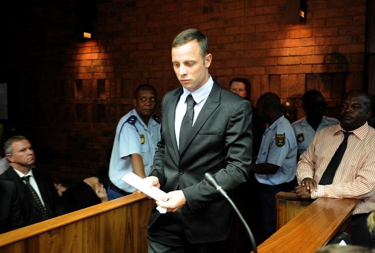 Juiz adia audi&ecirc;ncia do pedido de fian&ccedil;a de Pistorius