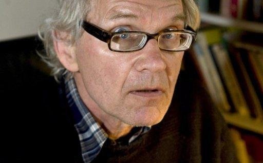 Lars Vilks disse que ceder &agrave;s amea&ccedil;as significa abandonar a democracia