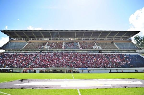 Inter pode jogar no Centen&aacute;rio at&eacute; final do ano