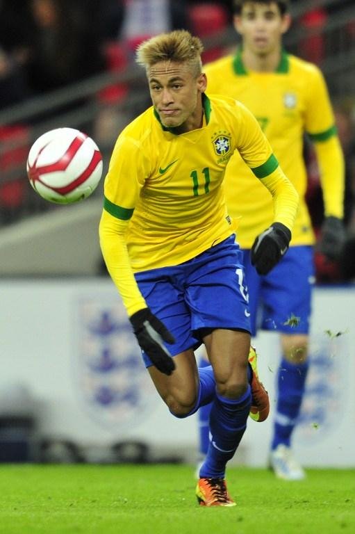 Neymar est&aacute; na mira do Barcelona